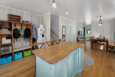 Photo of property in 14 Marine Avenue, Waihi Beach, 3611