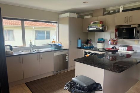 Photo of property in 56 Garelja Road, Henderson, Auckland, 0612