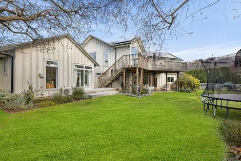 Photo of property in 15 Rowan Court, Wanaka, 9305