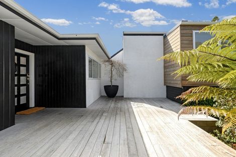 Photo of property in 129 Kings Avenue, Matua, Tauranga, 3110