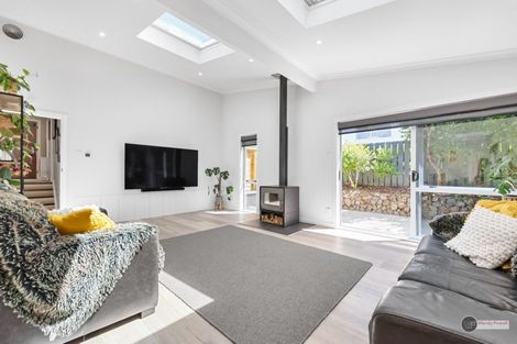 Photo of property in 35 Park Road, Belmont, Lower Hutt, 5010