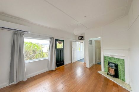 Photo of property in 36 Lawrence Street, Newtown, Wellington, 6021