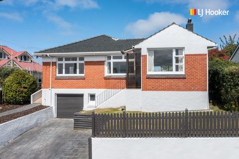 Photo of property in 19 Picardy Street, Maryhill, Dunedin, 9011