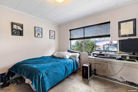 Photo of property in 1/20 Northcote Road, Takapuna, Auckland, 0622