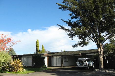 Photo of property in 716 Ballantyne Street, Frimley, Hastings, 4120