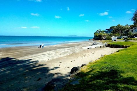 Photo of property in 24a Korotaha Terrace, Rothesay Bay, Auckland, 0630