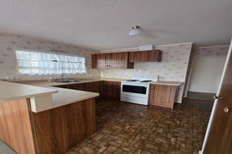 Photo of property in 5 Lillian Street, Belmont, Lower Hutt, 5010