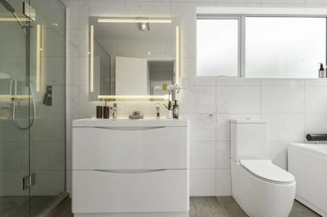 Photo of property in 40 Greenfinch Road, Hobsonville, Auckland, 0616