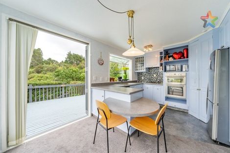 Photo of property in 75 Park Road, Belmont, Lower Hutt, 5010