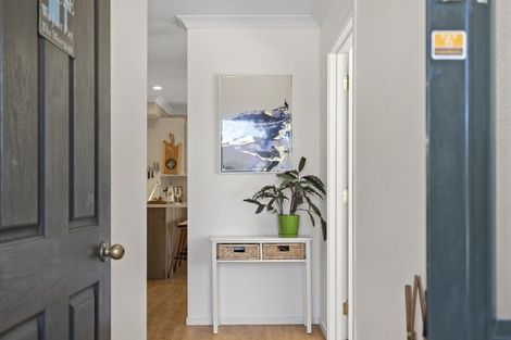 Photo of property in 9 Valleyside Way, Pukekohe, 2120