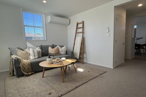 Photo of property in 4/30 Hargest Crescent, Sydenham, Christchurch, 8023