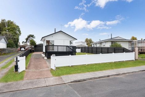 Photo of property in 11 Murillo Place, Henderson, Auckland, 0612