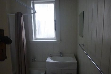 Photo of property in 145a Aro Street, Aro Valley, Wellington, 6021