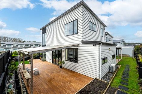 Photo of property in 13 Jack Hawken Lane, Silverdale, 0932