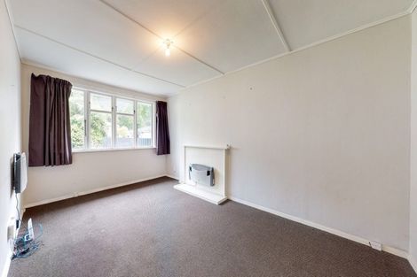 Photo of property in 62 Delaney Drive, Stokes Valley, Lower Hutt, 5019