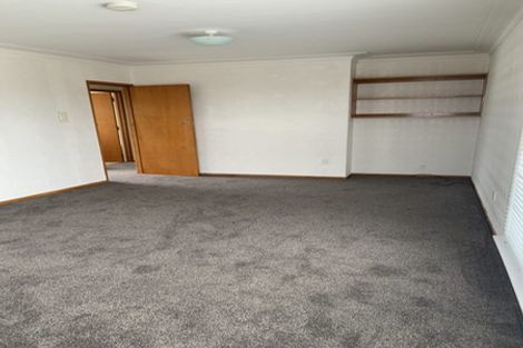 Photo of property in 43 Mason Street, New Lynn, Auckland, 0600
