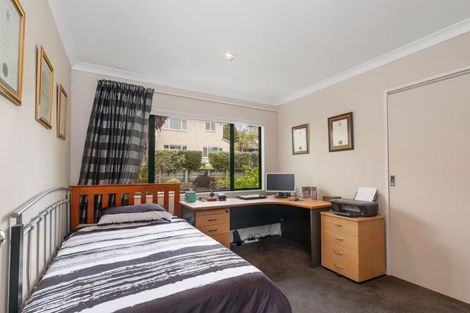 Photo of property in 6a Manuwai Road, Torbay, Auckland, 0630