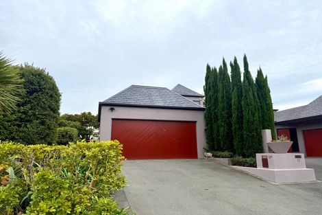 Photo of property in 2/12 Macmillan Avenue, Cashmere, Christchurch, 8022