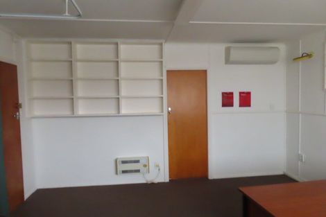 Photo of property in 58 Mclean Street, Woodville, 4920