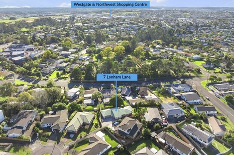 Photo of property in 7 Lanham Lane, Massey, Auckland, 0614