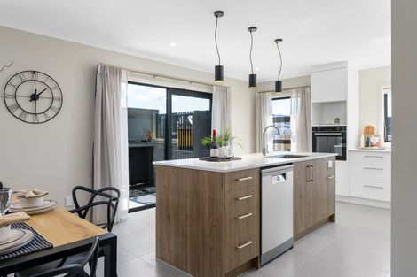 Photo of property in 37 Earp Crescent, Chartwell, Hamilton, 3210