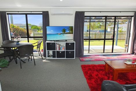 Photo of property in 56 Coley Street, Foxton, 4814