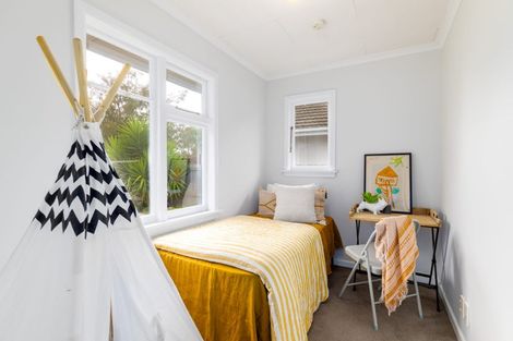 Photo of property in 98 Willryan Avenue, New Brighton, Christchurch, 8083