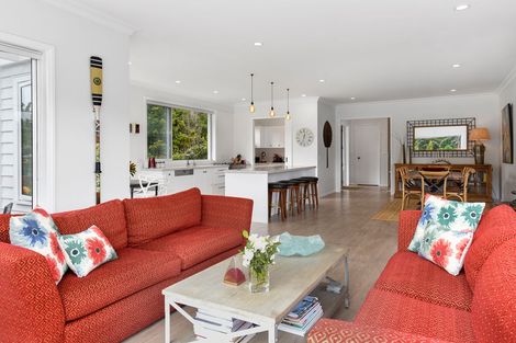 Photo of property in 140 Jones Road, Tawharanui Peninsula, Warkworth, 0986