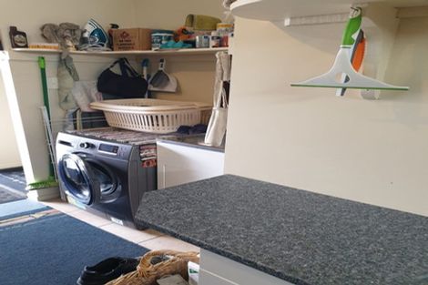 Photo of property in 58 York Street, Picton, 7220