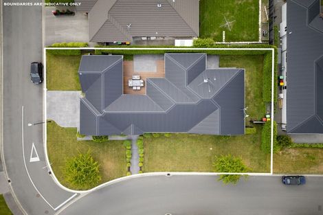 Photo of property in 2 Westburn Place, Prebbleton, 7604