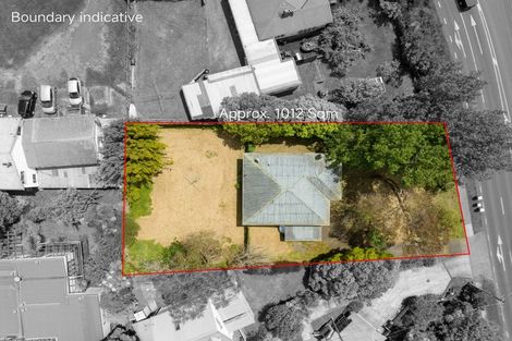 Photo of property in 350 West Coast Road, Glen Eden, Auckland, 0602