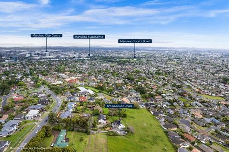 Photo of property in 126 Redoubt Road, Goodwood Heights, Auckland, 2105
