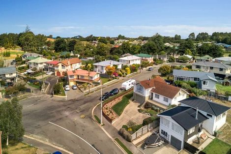 Photo of property in 1 Oxford Street, Holmes Hill, Oamaru, 9401