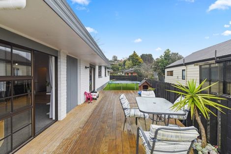 Photo of property in 112 Aberdeen Drive, Dinsdale, Hamilton, 3204