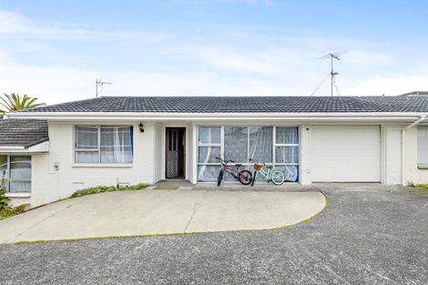 Photo of property in 3/221 Shirley Road, Papatoetoe, Auckland, 2025