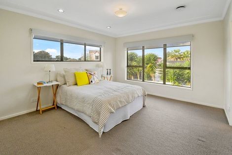 Photo of property in 81 St Annes Crescent, Wattle Downs, Auckland, 2103