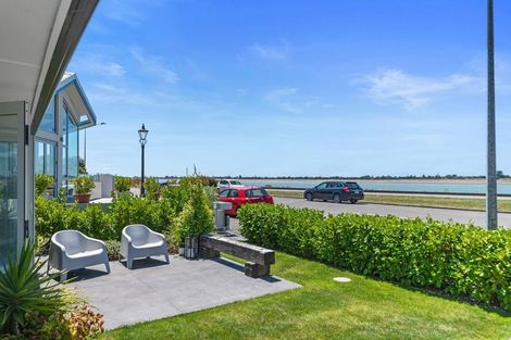 Photo of property in 1/47 Beachville Road, Redcliffs, Christchurch, 8081
