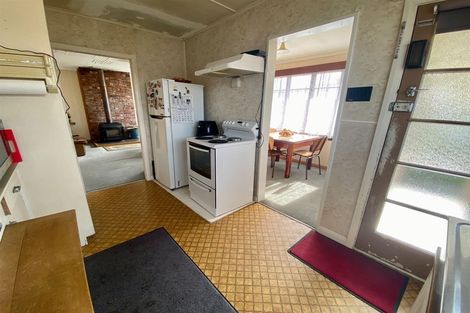 Photo of property in 14 Smith Street, Balclutha, 9230