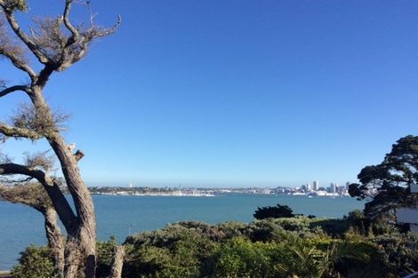 Photo of property in 73 Sylvan Avenue, Northcote, Auckland, 0627