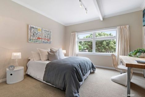 Photo of property in 20 Burnham Street, Seatoun, Wellington, 6022