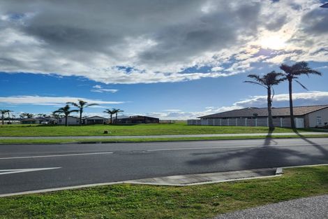 Photo of property in 3 Montiicola Drive, Papamoa Beach, Papamoa, 3118