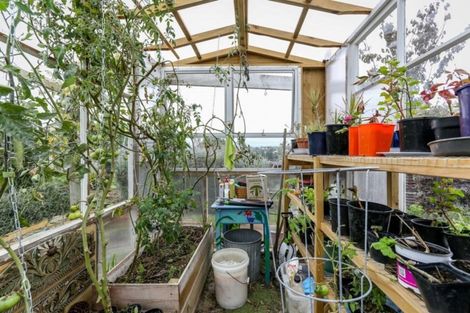 Photo of property in 37 Belair Avenue, Blagdon, New Plymouth, 4310