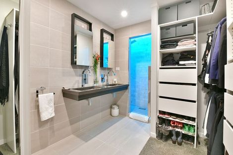 Photo of property in 73 The Circle, Manly, Whangaparaoa, 0930