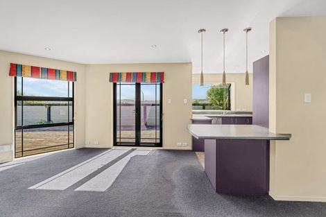 Photo of property in 75 Kentwood Drive, Woodridge, Wellington, 6037