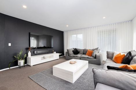 Photo of property in 11 Globe Bay Drive, Templeton, Christchurch, 8042