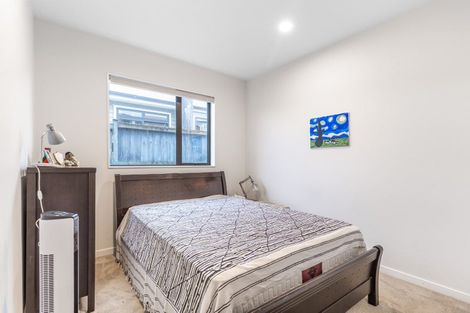 Photo of property in 5 Ara Kakara Avenue, Huapai, Kumeu, 0810