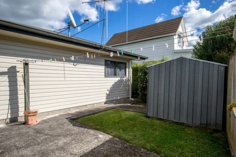 Photo of property in 54 Hayward Road, Ngatea, 3503