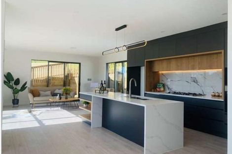 Photo of property in 7 Laurina Road, Sunnynook, Auckland, 0620