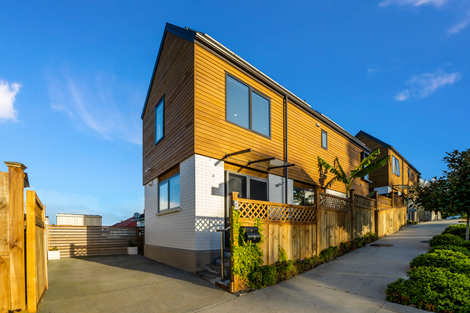 Photo of property in 3 Reg Pearce Way, Glen Innes, Auckland, 1072