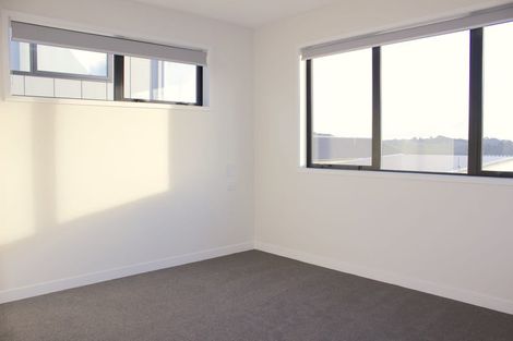 Photo of property in 14 Kea Road, Silverdale, 0932